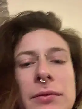 GoldenPussy1329 online show from 02-10-26, 10:09