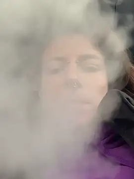 Snapshot of GoldenPussy1329 chatting on 12-21-25, 11:34 GoldenPussy1329 online show from 12-21-25, 11:34