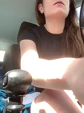 GoldenPussy1329 online show from 04-09-26, 12:22