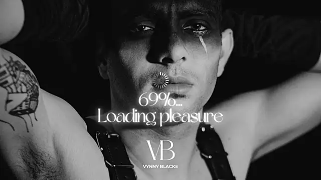 VynnyBlacke  online show from 11-08-25, 09:07