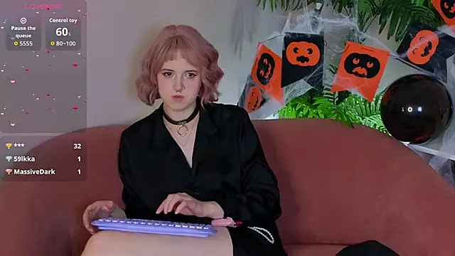 luna son online show from 10-20-25, 03:41