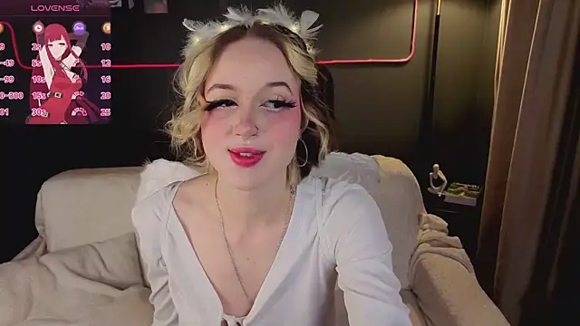 luna son online show from 03-22-26, 09:38