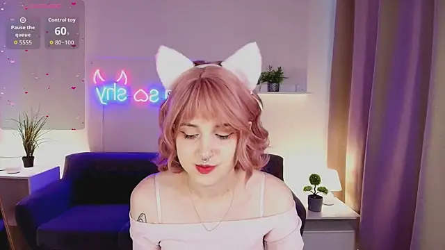 luna son online show from 10-21-25, 02:05