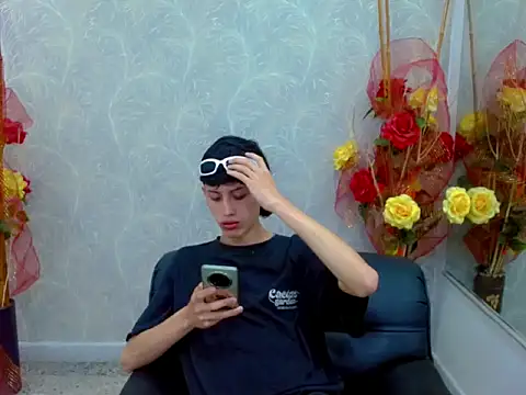 thaigo twink38 online show from 10-08-25, 03:19