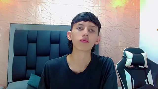 thaigo twink38 online show from 12-02-25, 05:09