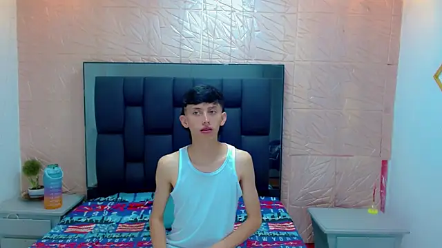 thaigo twink38 online show from 10-25-25, 03:38