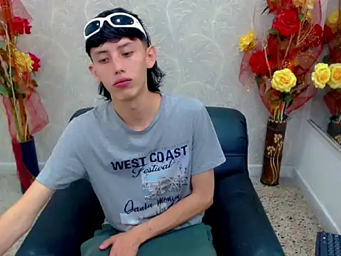 thaigo twink38 online show from 10-02-25, 03:54