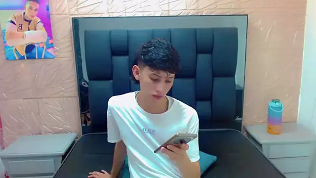 thaigo twink38 online show from 11-13-25, 03:32