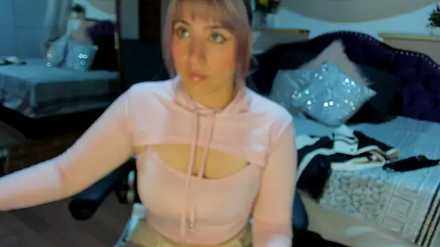 sophialyh 1 online show from 11-05-25, 01:25