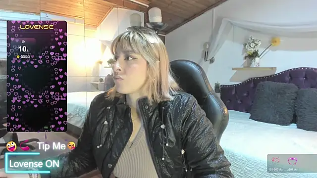 sophialyh 1 online show from 02-23-26, 12:39