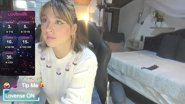 sophialyh 1 online show from 04-28-26, 03:38