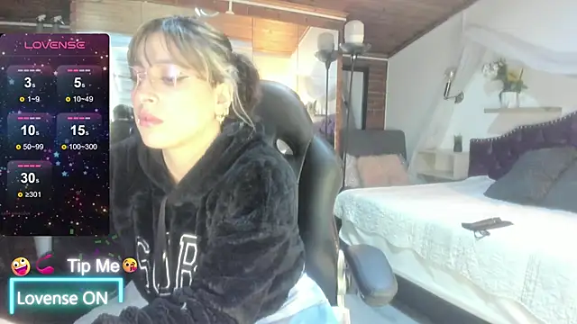 sophialyh 1 online show from 05-07-26, 01:03