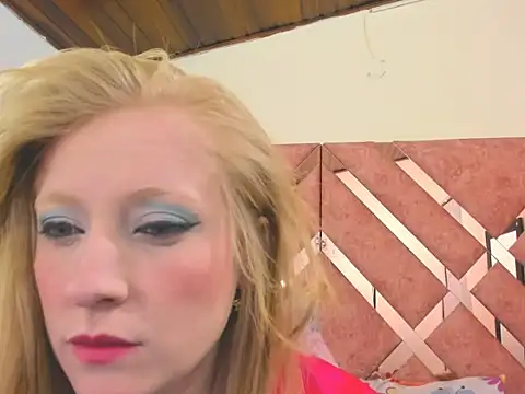 AliceCat 01 online show from 11-14-25, 04:49