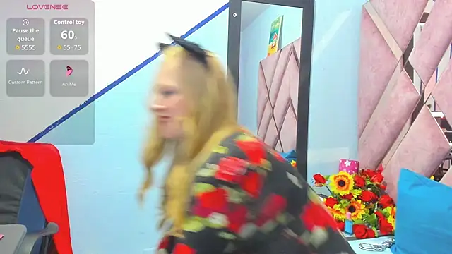 AliceCat 01 online show from 10-14-25, 11:58