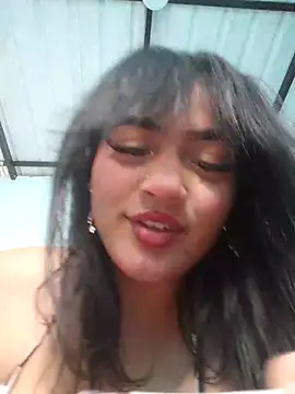 Snapshot of who_is_milyxx chatting on 10-14-25, 12:17 who is milyxx online show from 10-14-25, 12:17