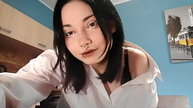 Beeping Creature online show from 10-04-25, 11:56