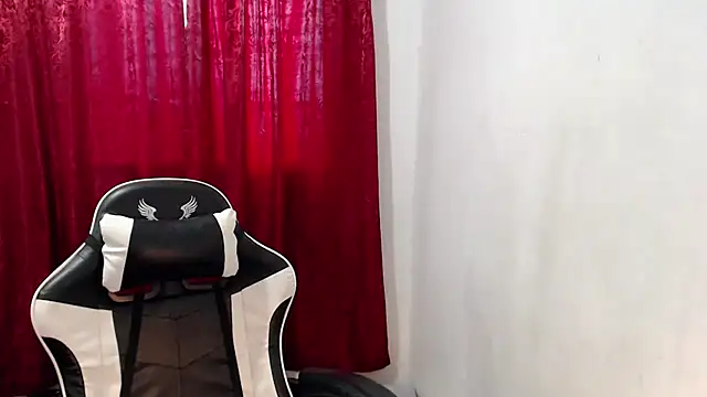 Teamo kiara online show from 12-18-25, 07:46