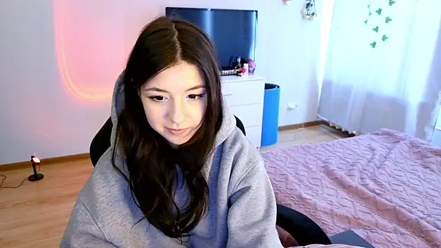 Azaliya Haze online show from 03-21-26, 08:41