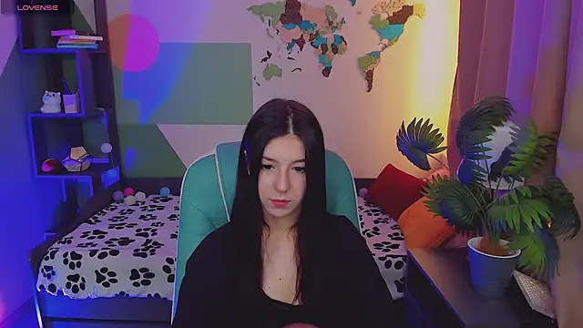 Azaliya Haze online show from 10-17-25, 05:22