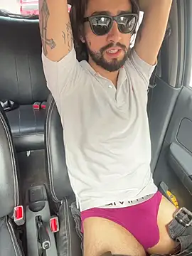 maximusdominus26 online show from 11-17-25, 04:33