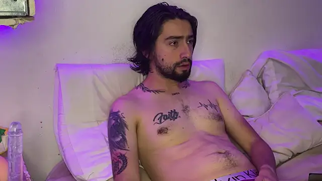 maximusdominus26 online show from 10-30-25, 06:38