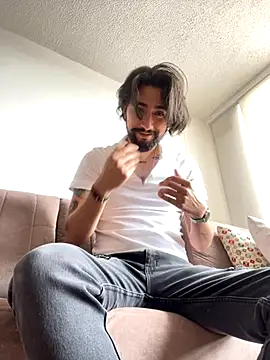 maximusdominus26 online show from 09-28-25, 06:04