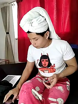 MissAsly online show from 01-10-26, 11:49