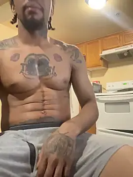 thefreakscomeoutatnight online show from 03-07-26, 05:58