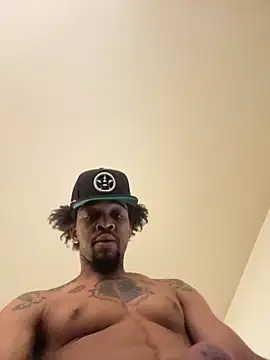 thefreakscomeoutatnight online show from 10-25-25, 04:51