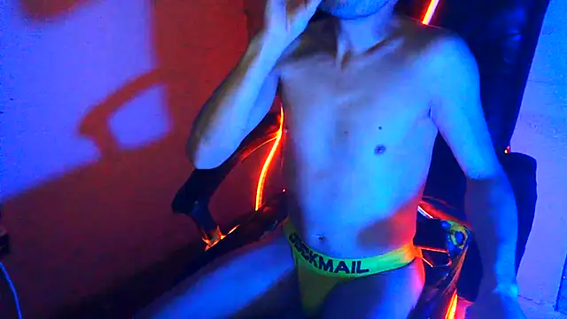 highinhtxx online show from 02-15-26, 06:14