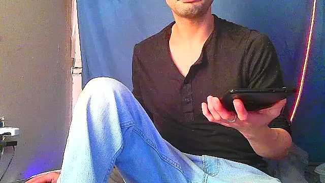 highinhtxx online show from 10-10-25, 05:25