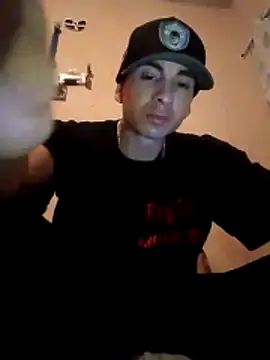 Tucloroformosexxx online show from 03-30-26, 04:25