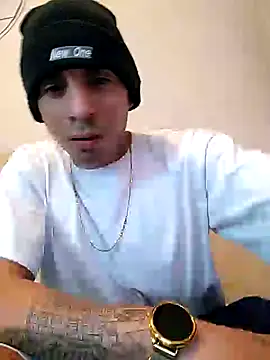 Tucloroformosexxx online show from 03-07-26, 09:20