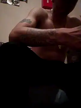 Tucloroformosexxx online show from 03-27-26, 11:00