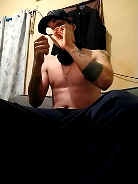 Tucloroformosexxx online show from 12-04-25, 12:42