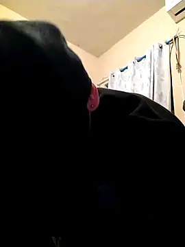 Tucloroformosexxx online show from 02-12-26, 10:37