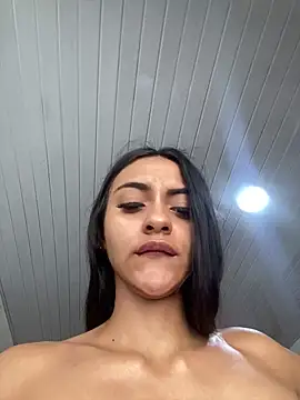 miluwatson online show from 10-30-25, 08:39