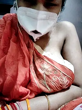 Snapshot of Hot__bhabhi_99 chatting on 10-19-25, 09:34 Hot bhabhi 99 online show from 10-19-25, 09:34