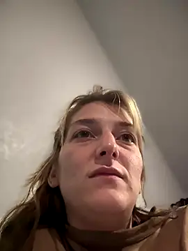 Snapshot of silentasachurchmouse chatting on 10-03-25, 07:32 silentasachurchmouse online show from 10-03-25, 07:32