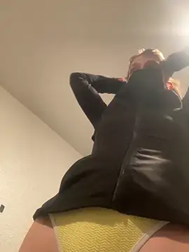 Snapshot of silentasachurchmouse chatting on 11-07-25, 03:11 silentasachurchmouse online show from 11-07-25, 03:11