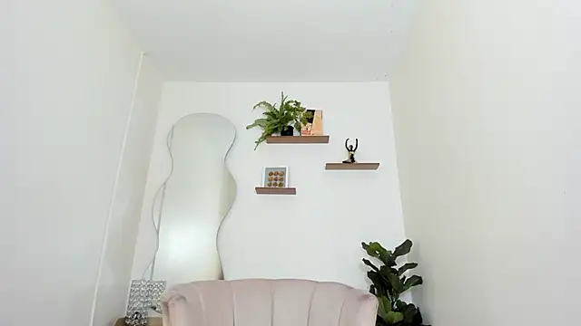 Amary turner online show from 10-24-25, 12:48