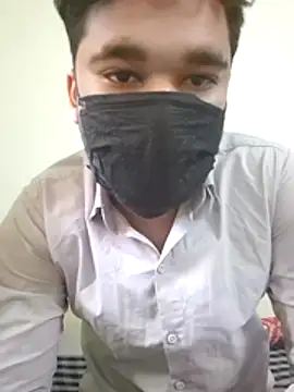 Snapshot of abhi05x chatting on 06-18-26, 11:15 abhi05x online show from 06-18-26, 11:15