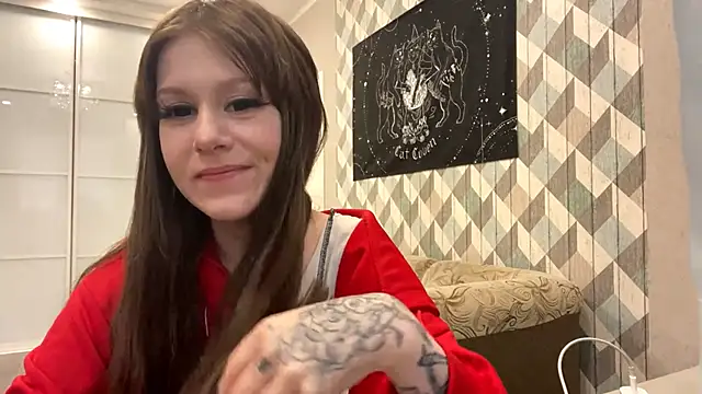 RebelKitsune online show from 10-05-25, 06:26