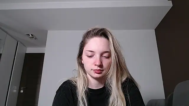 jessicahbelle online show from 06-18-26, 11:43