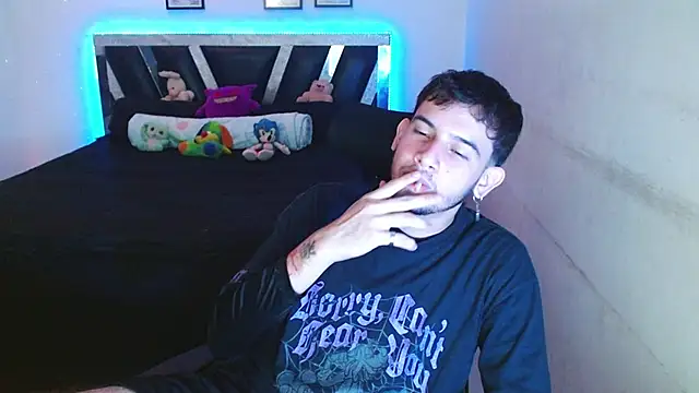 Sebasxxl12 online show from 03-18-26, 01:31