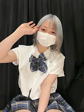 Snapshot of Nyamo-chan chatting on 06-20-26, 04:12 Nyamo-chan online show from 06-20-26, 04:12