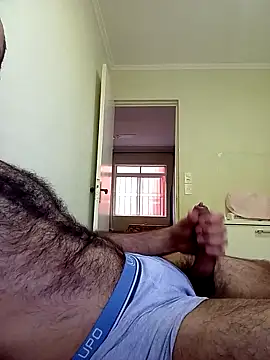 Snapshot of PeludoBragantino chatting on 09-27-25, 07:42 PeludoBragantino online show from 09-27-25, 07:42