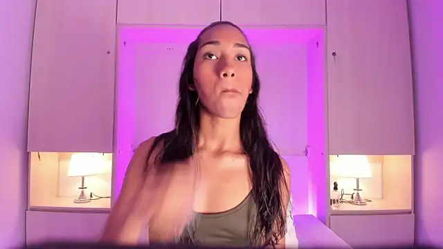 AnahiCollins online show from 03-31-26, 11:34