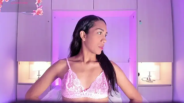 AnahiCollins online show from 04-01-26, 11:33