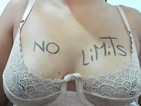 Valentinahot7 online show from 11-23-25, 12:26